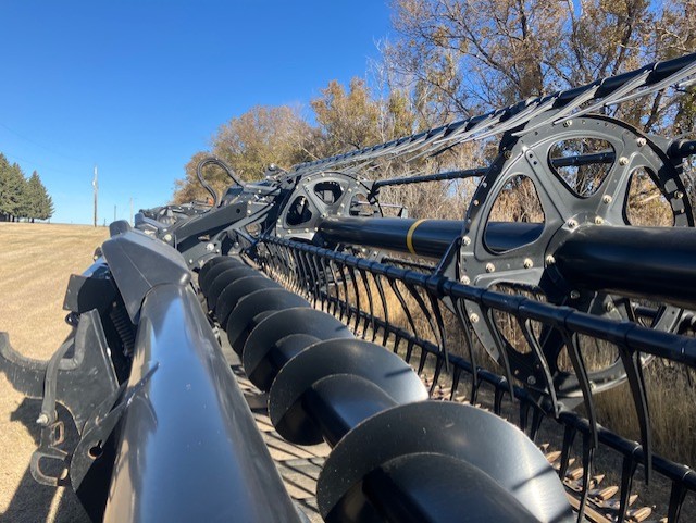 2015 MacDon FD75 Header Draper