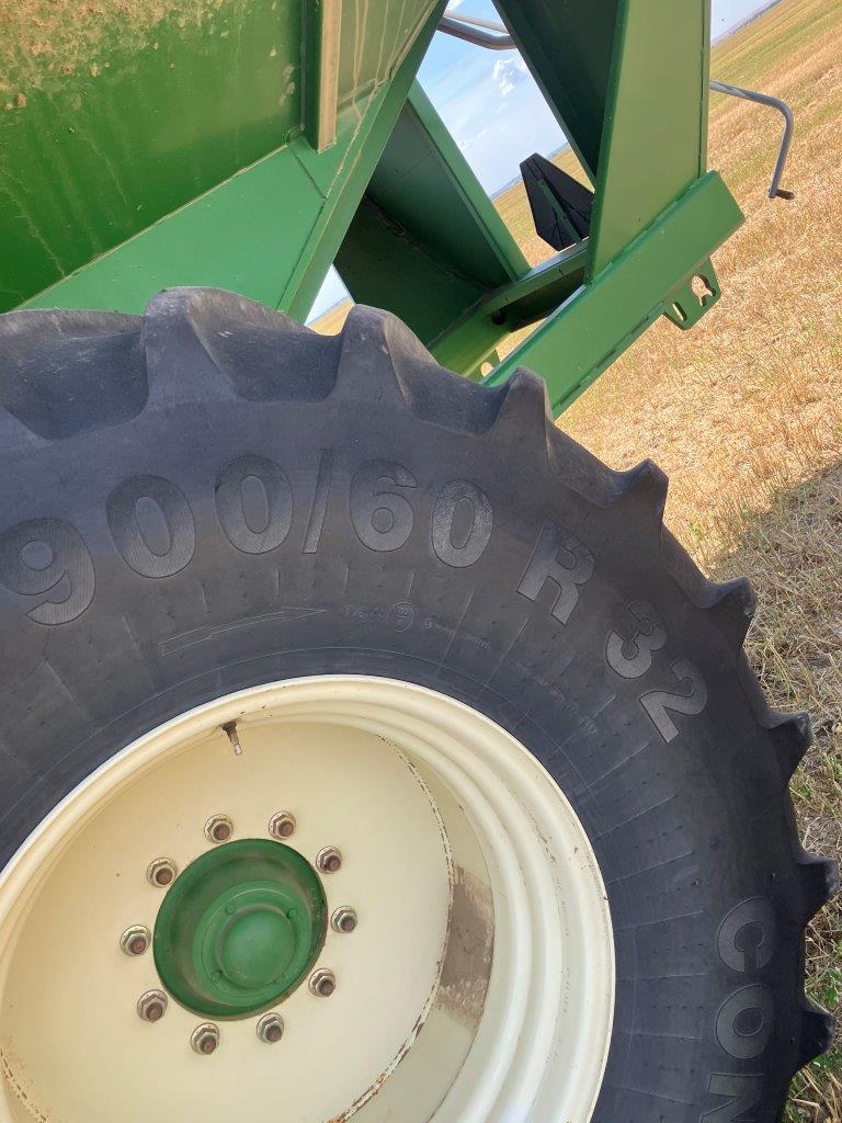 2013 Unverferth 1015 Grain Cart