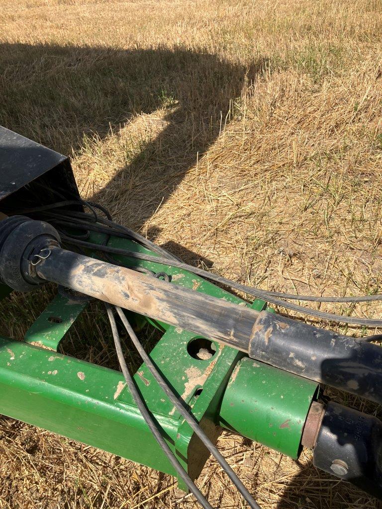 2013 Unverferth 1015 Grain Cart