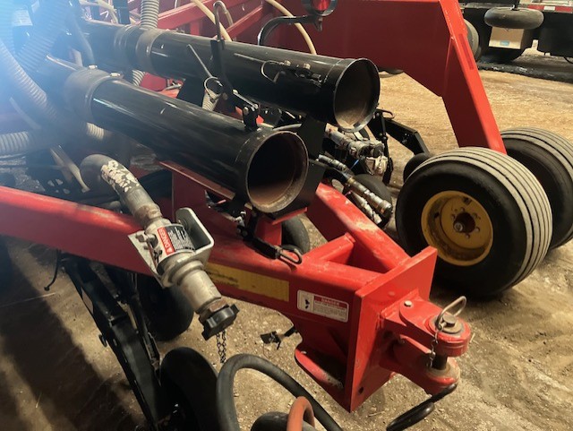 2009 Bourgault 3310-65 Air Seeder