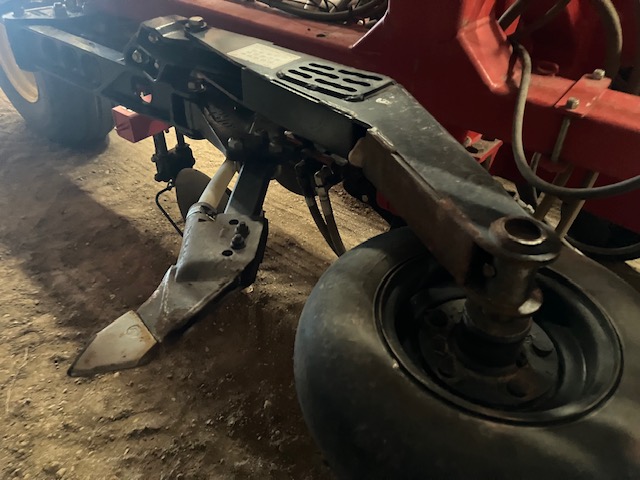 2009 Bourgault 3310-65 Air Seeder