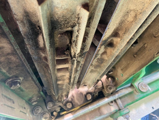 2022 John Deere C12R Header Rigid