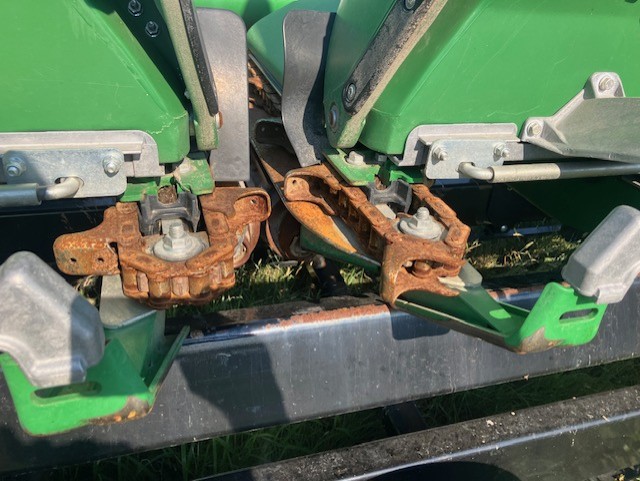 2022 John Deere C12R Header Rigid
