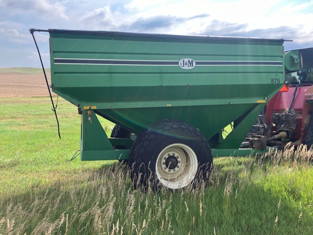 2004 J&M 875 Grain Cart