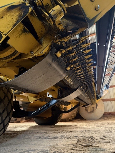 2024 New Holland Speedrower 160 Windrower