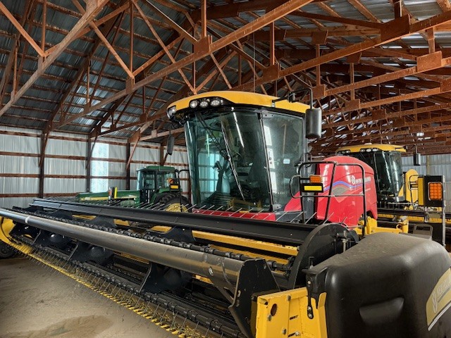 2024 New Holland Speedrower 160 Windrower