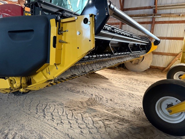 2024 New Holland Speedrower 160 Windrower