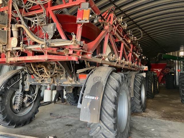 2012 Case IH Patriot 4430 Sprayer/High Clearance