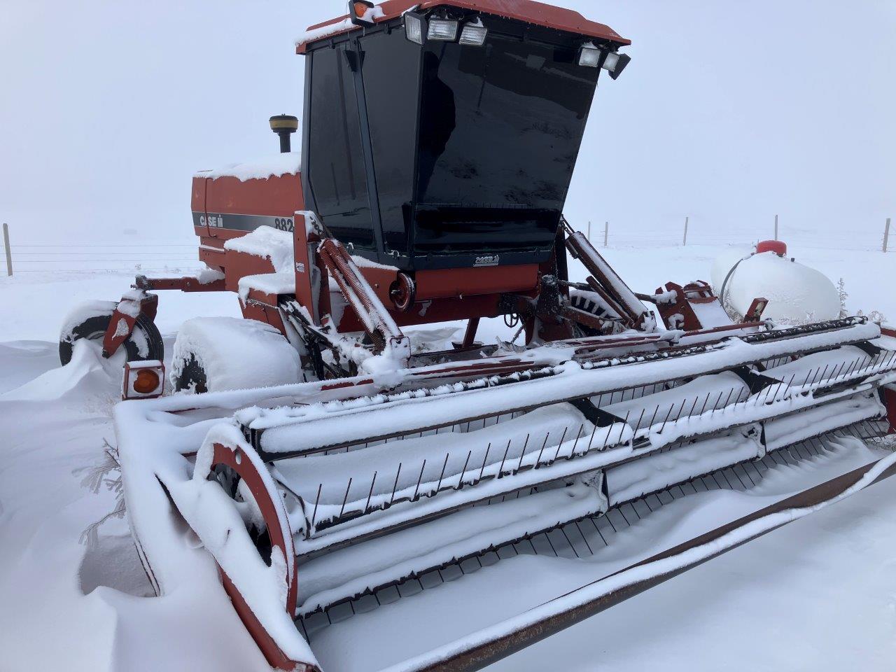 1997 Case IH 8825 Windrower