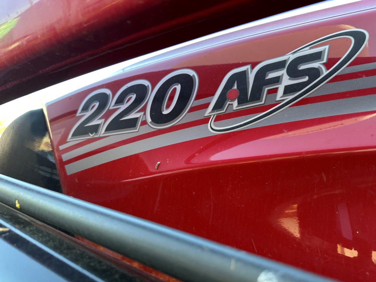 2022 Case IH PUMA220 Tractor