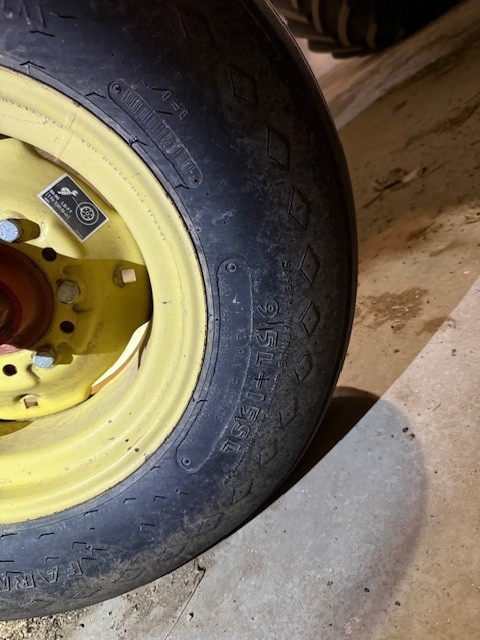 1996 New Holland 2450 Windrower