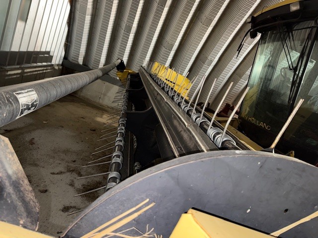 1996 New Holland 2450 Windrower