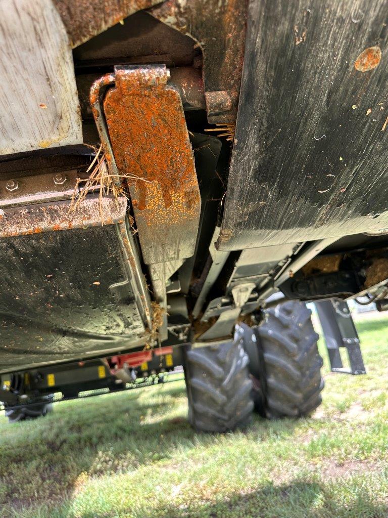 2024 MacDon FD240 Header Combine