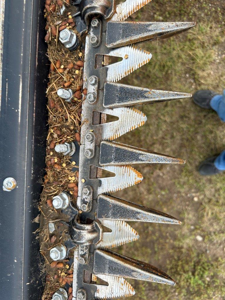 2024 MacDon FD240 Header Combine