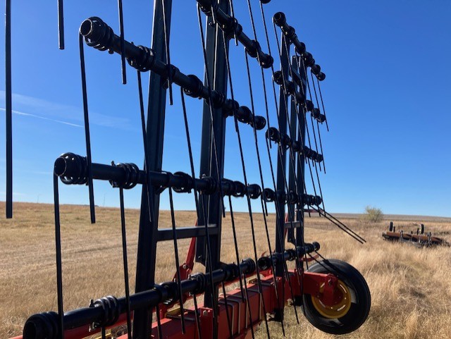 2005 Bourgault 7200-60 Harrow Heavy