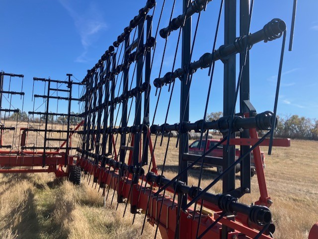 2005 Bourgault 7200-60 Harrow Heavy