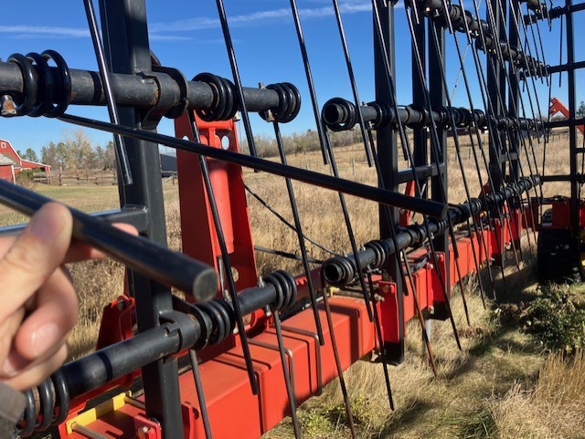 2005 Bourgault 7200-60 Harrow Heavy