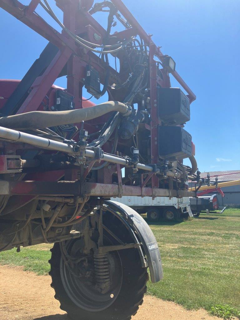 2011 Case IH Patriot 4420 Sprayer/High Clearance