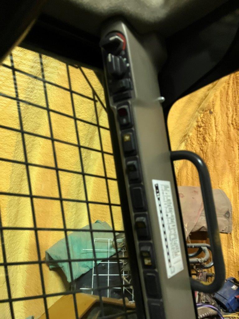 2016 Case SV300 Skid Steer Loader