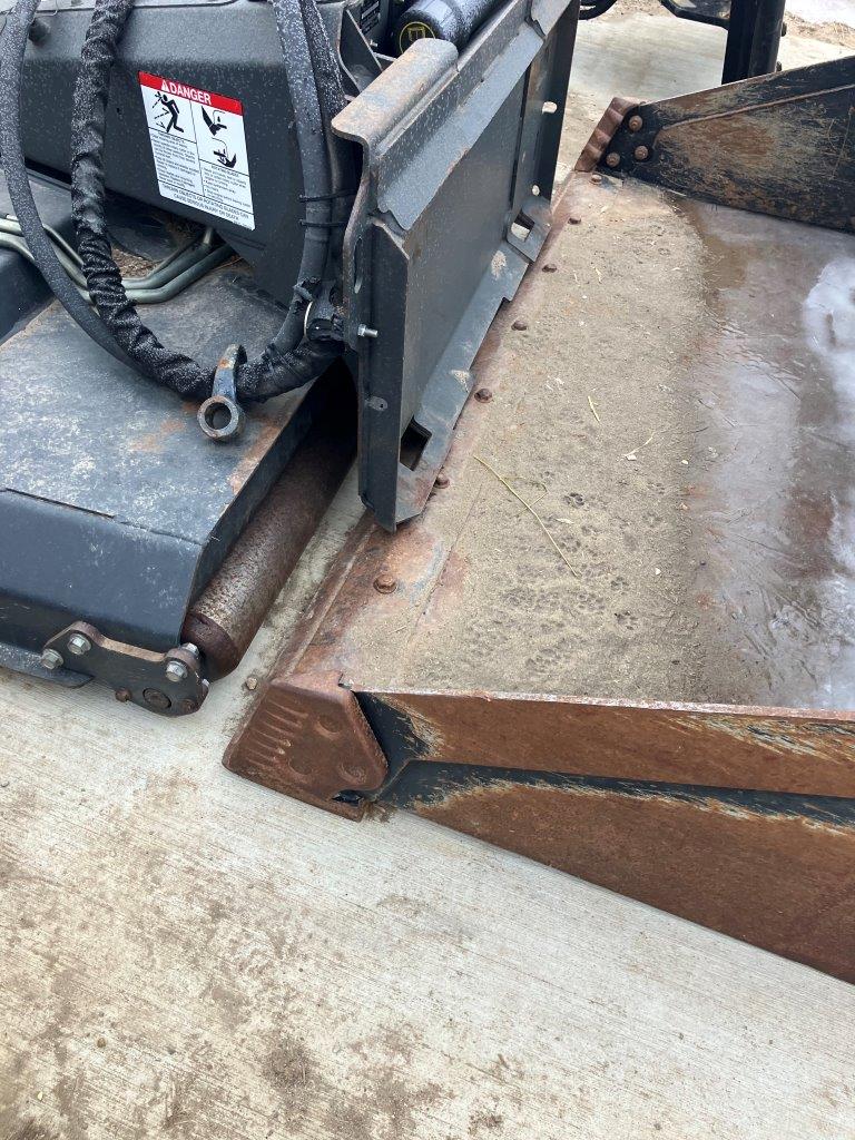 2016 Case SV300 Skid Steer Loader