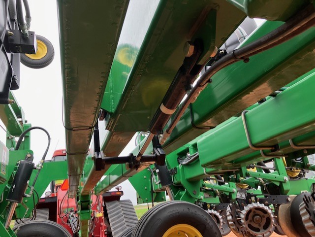 2012 John Deere DB60 Planter