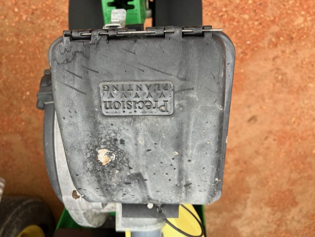 2012 John Deere DB60 Planter