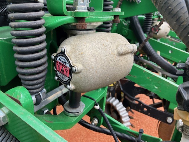 2012 John Deere DB60 Planter