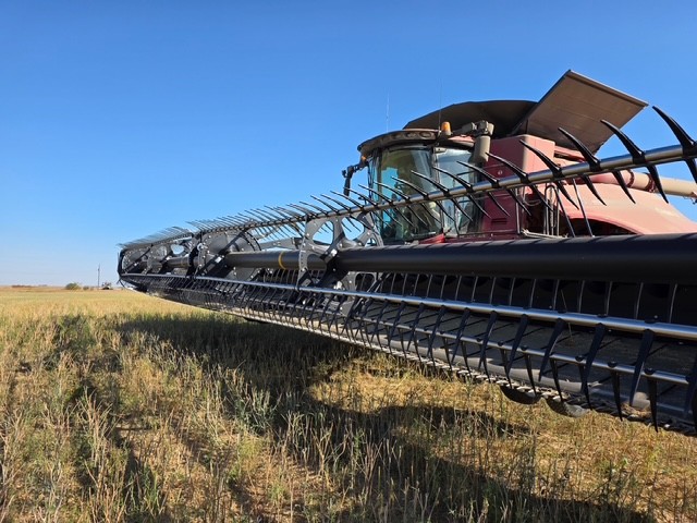 2014 MacDon FD75 Header Draper
