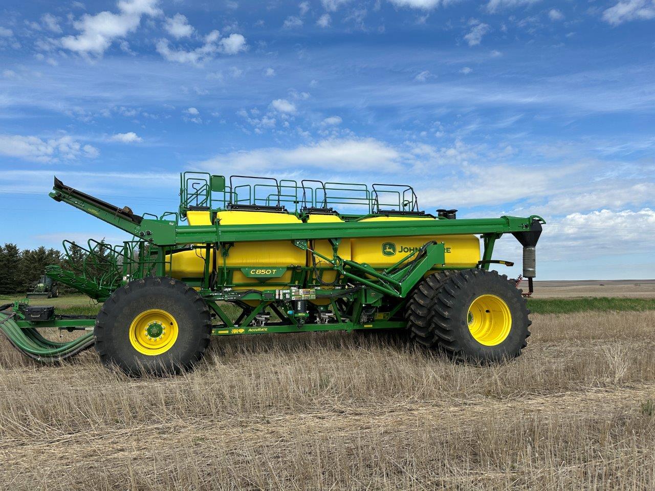 2025 John Deere N560F Air Drill