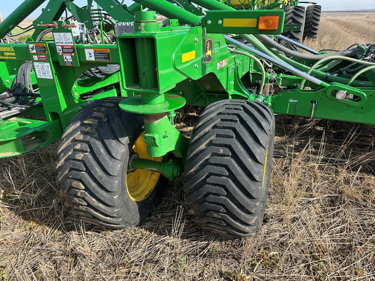 2025 John Deere N560F Air Drill