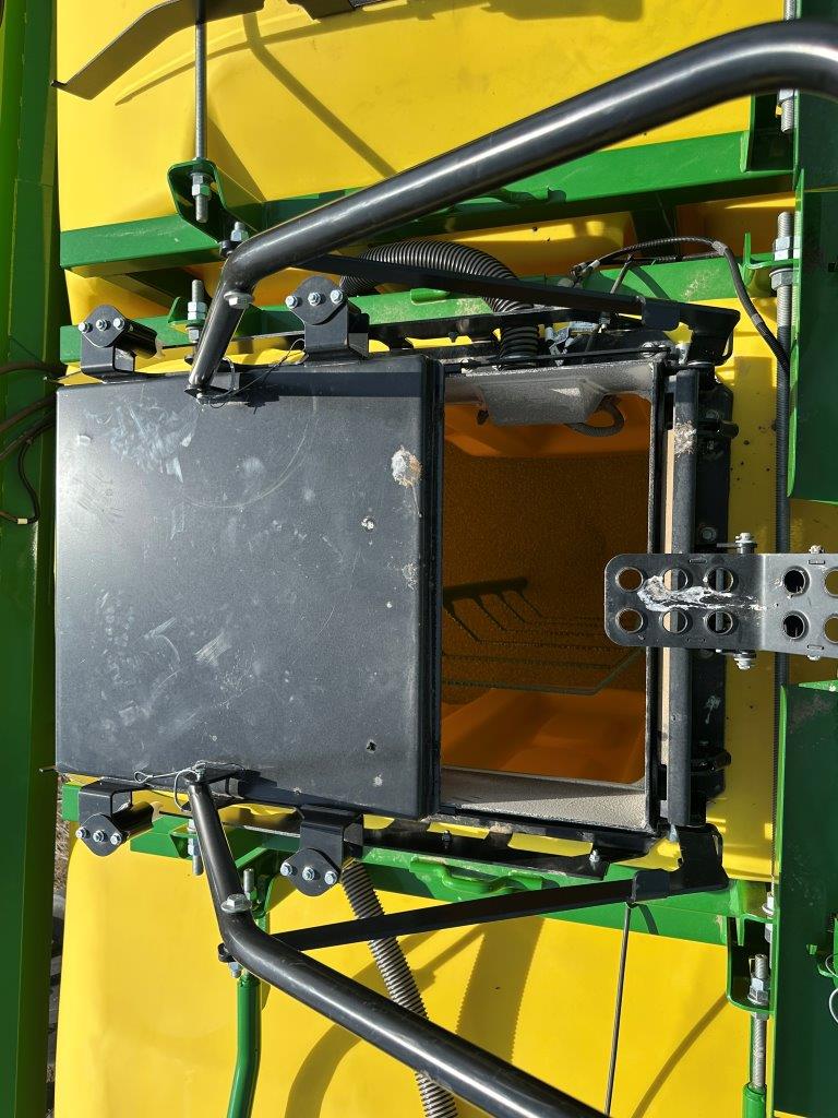 2025 John Deere N560F Air Drill