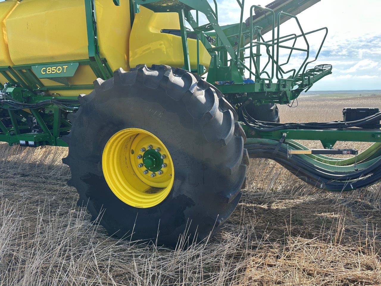 2025 John Deere N560F Air Drill