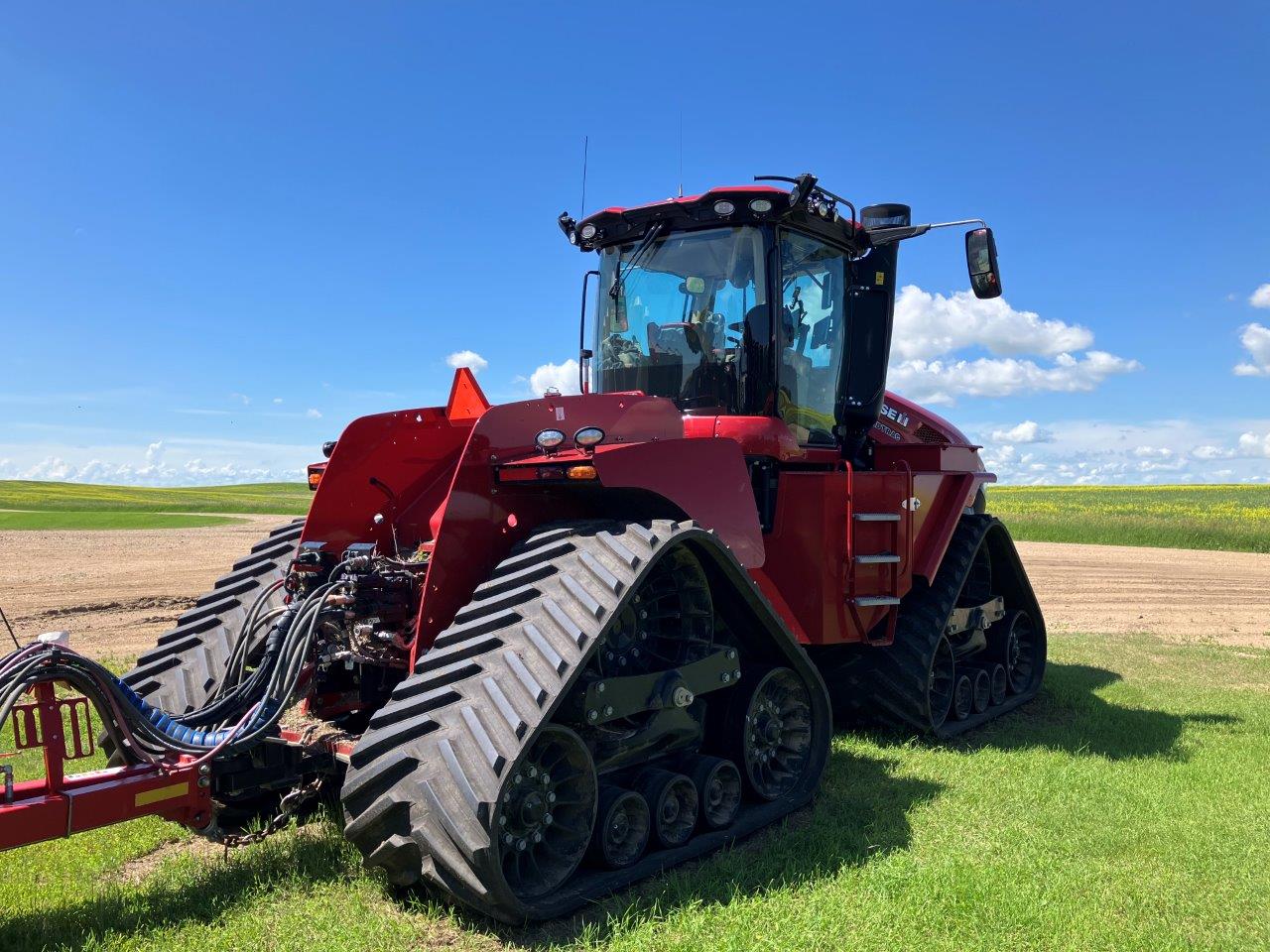 2025 Case IH Steiger 645 AFS Quad Tractor