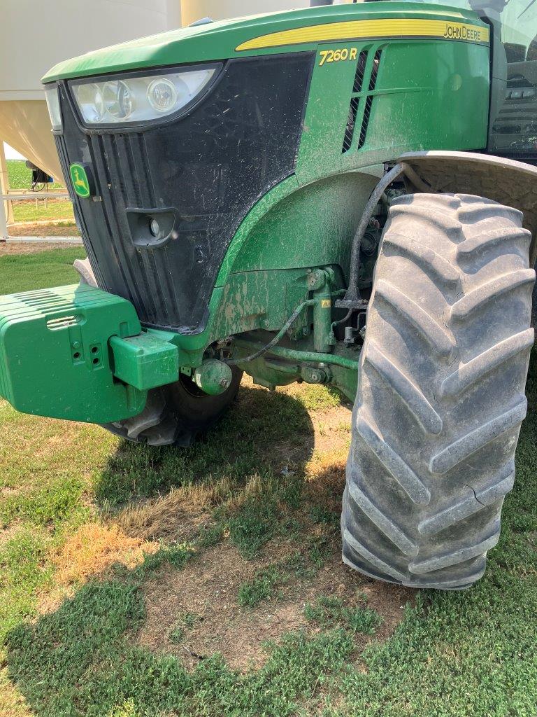 2012 John Deere 7260R Tractor