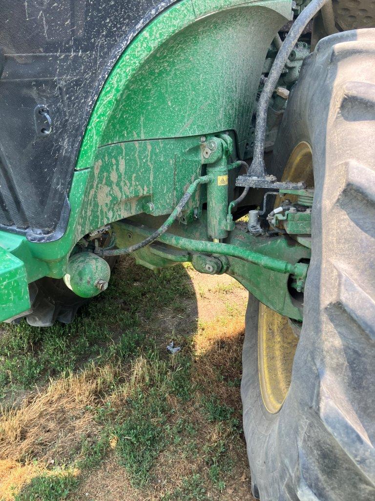 2012 John Deere 7260R Tractor