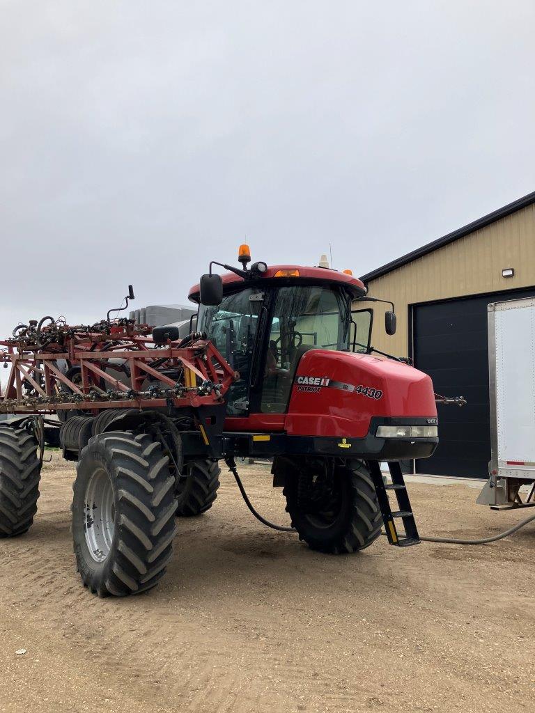 2012 Case IH Patriot 4430 Sprayer/High Clearance