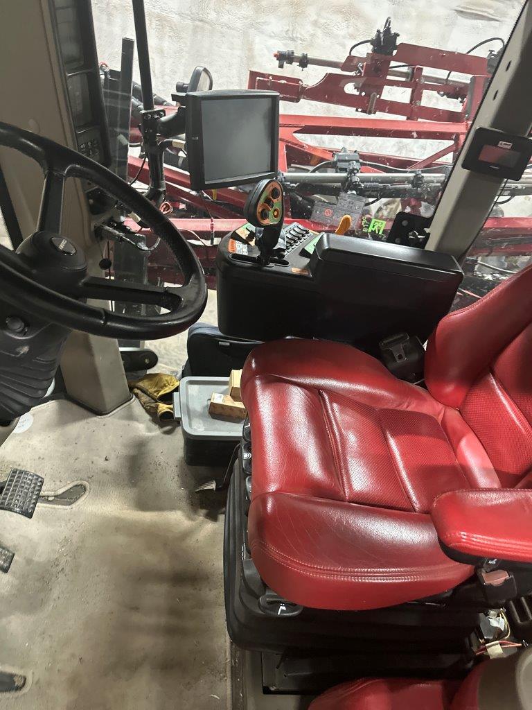 2017 Case IH Patriot 4440 Sprayer/High Clearance