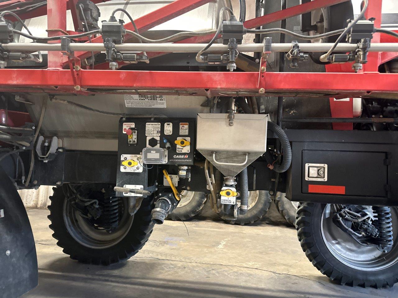 2017 Case IH Patriot 4440 Sprayer/High Clearance