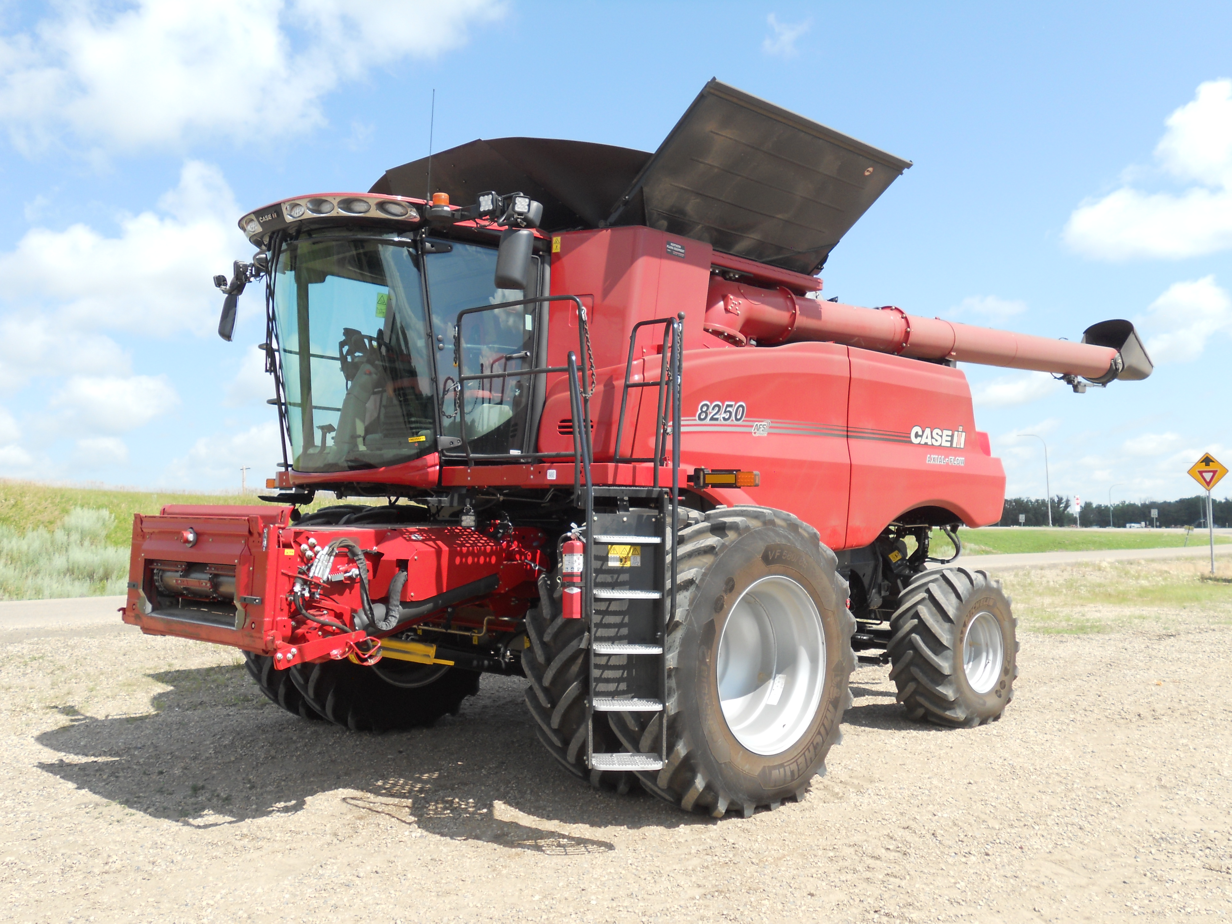 2023 Case IH AF8250 Combine