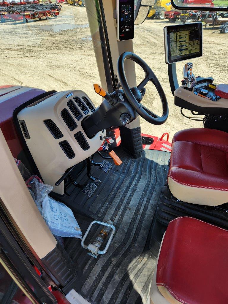 2023 Case IH Steiger 500 AFS Quad Tractor