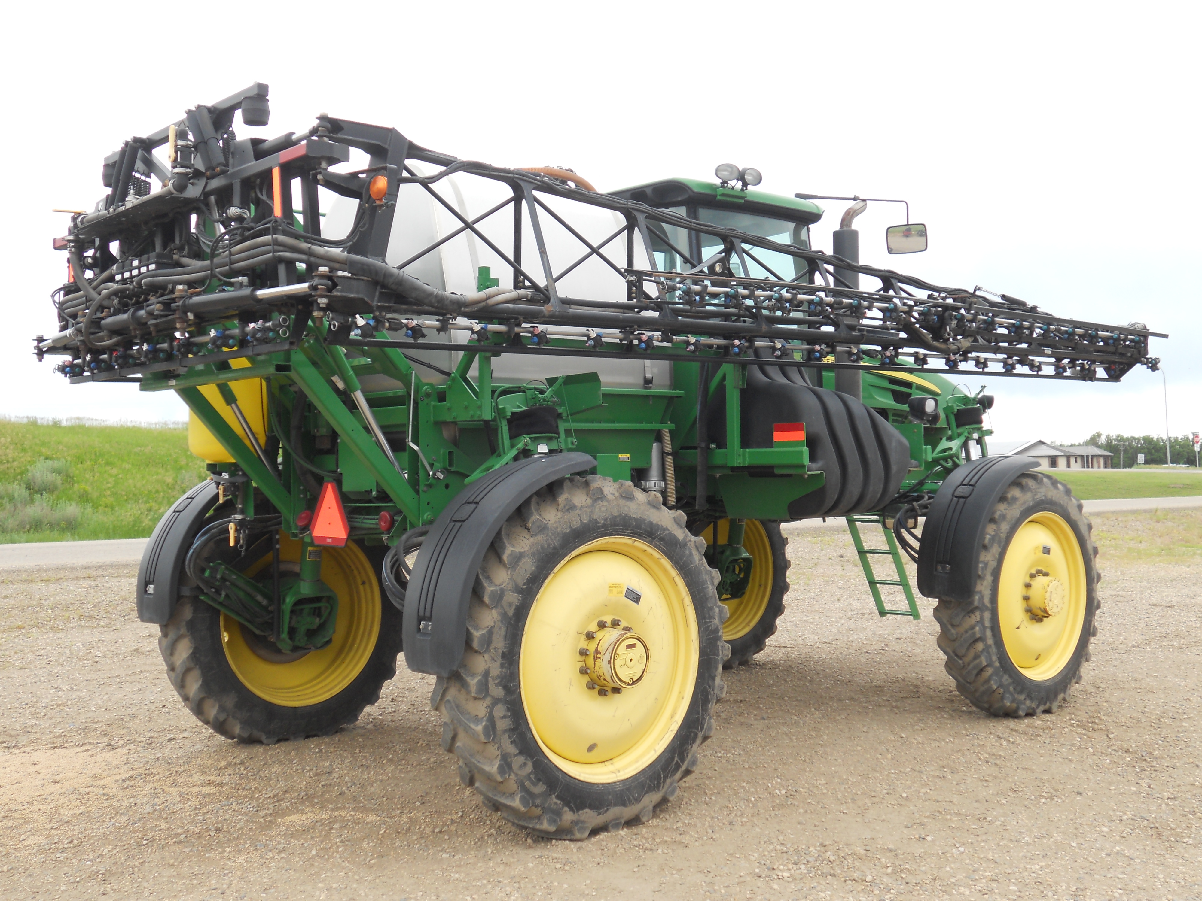 2010 John Deere 4830 Sprayer/High Clearance