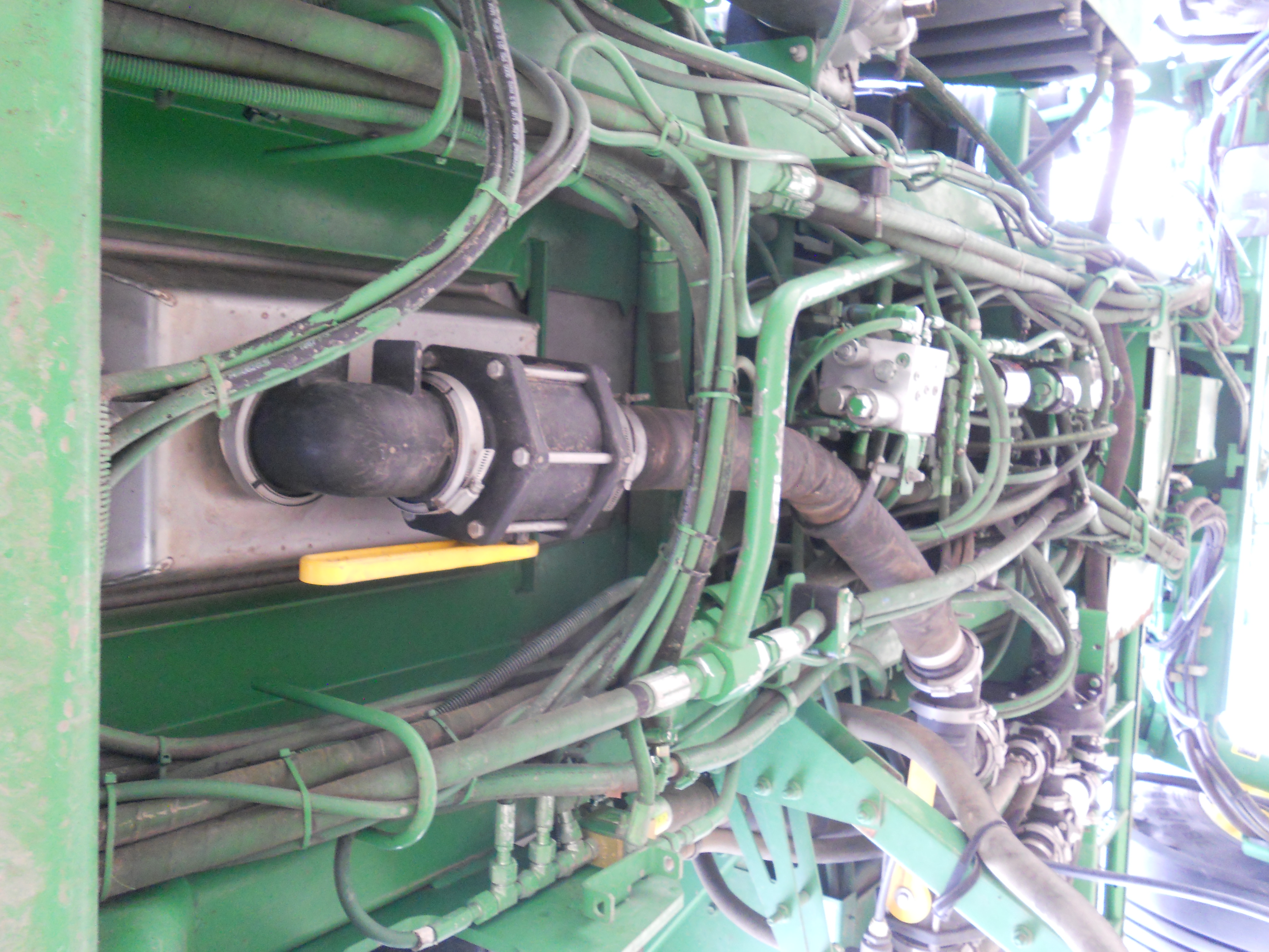 2010 John Deere 4830 Sprayer/High Clearance