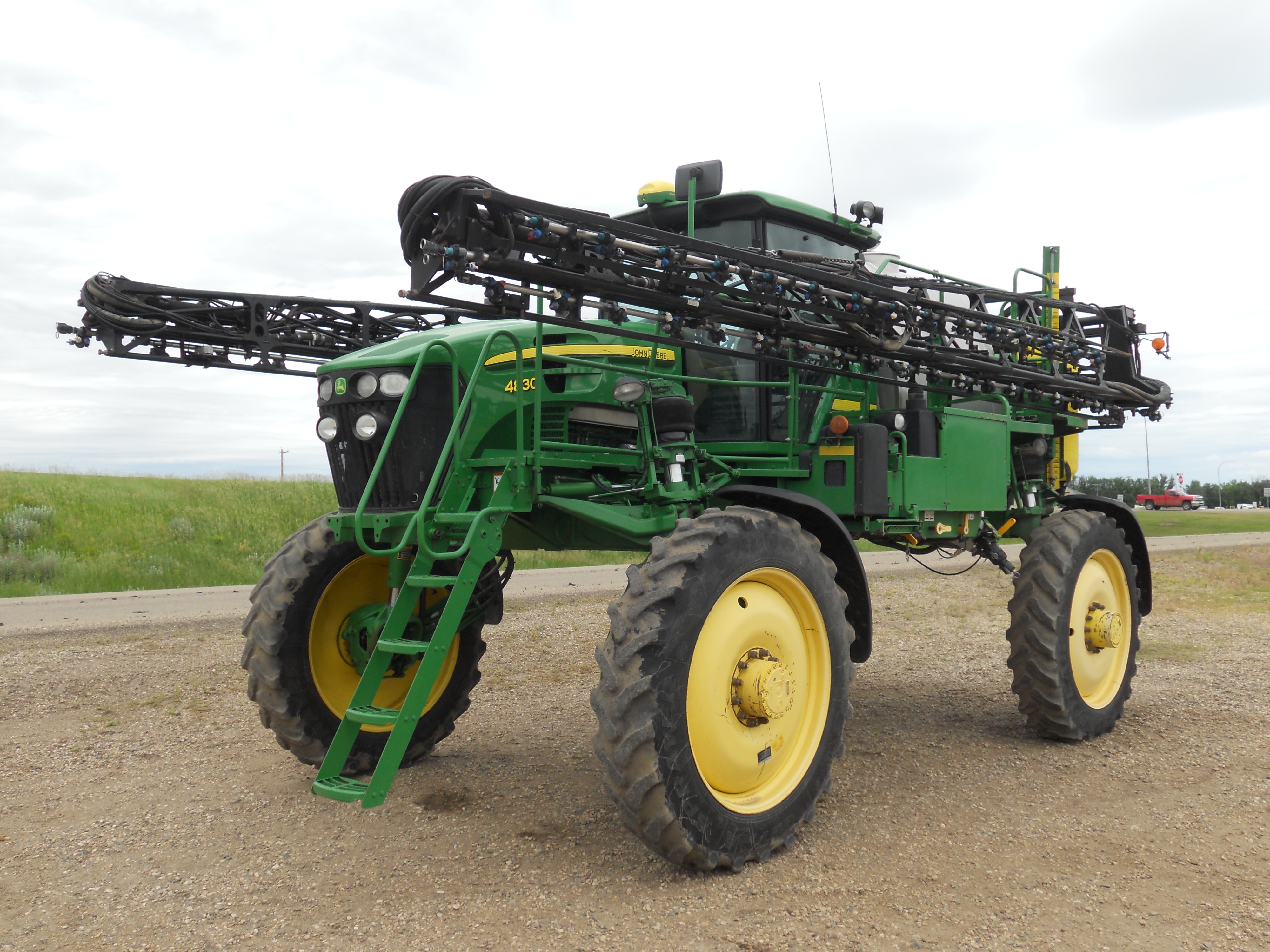 2010 John Deere 4830 Sprayer/High Clearance