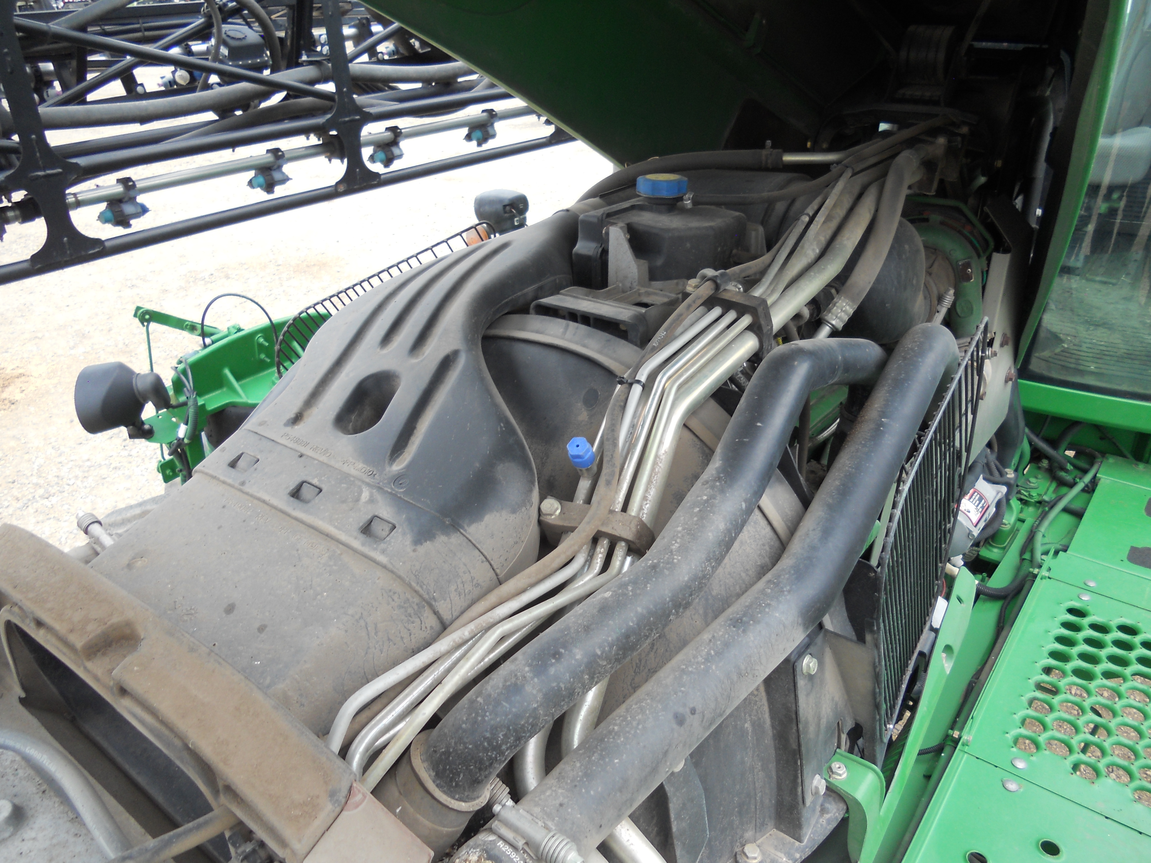 2010 John Deere 4830 Sprayer/High Clearance