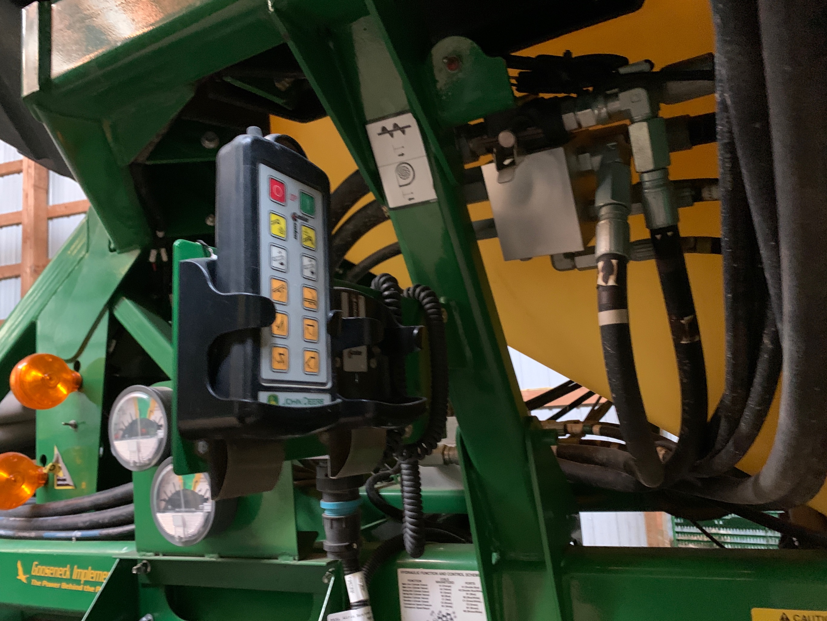 2015 John Deere 1890 Air Drill