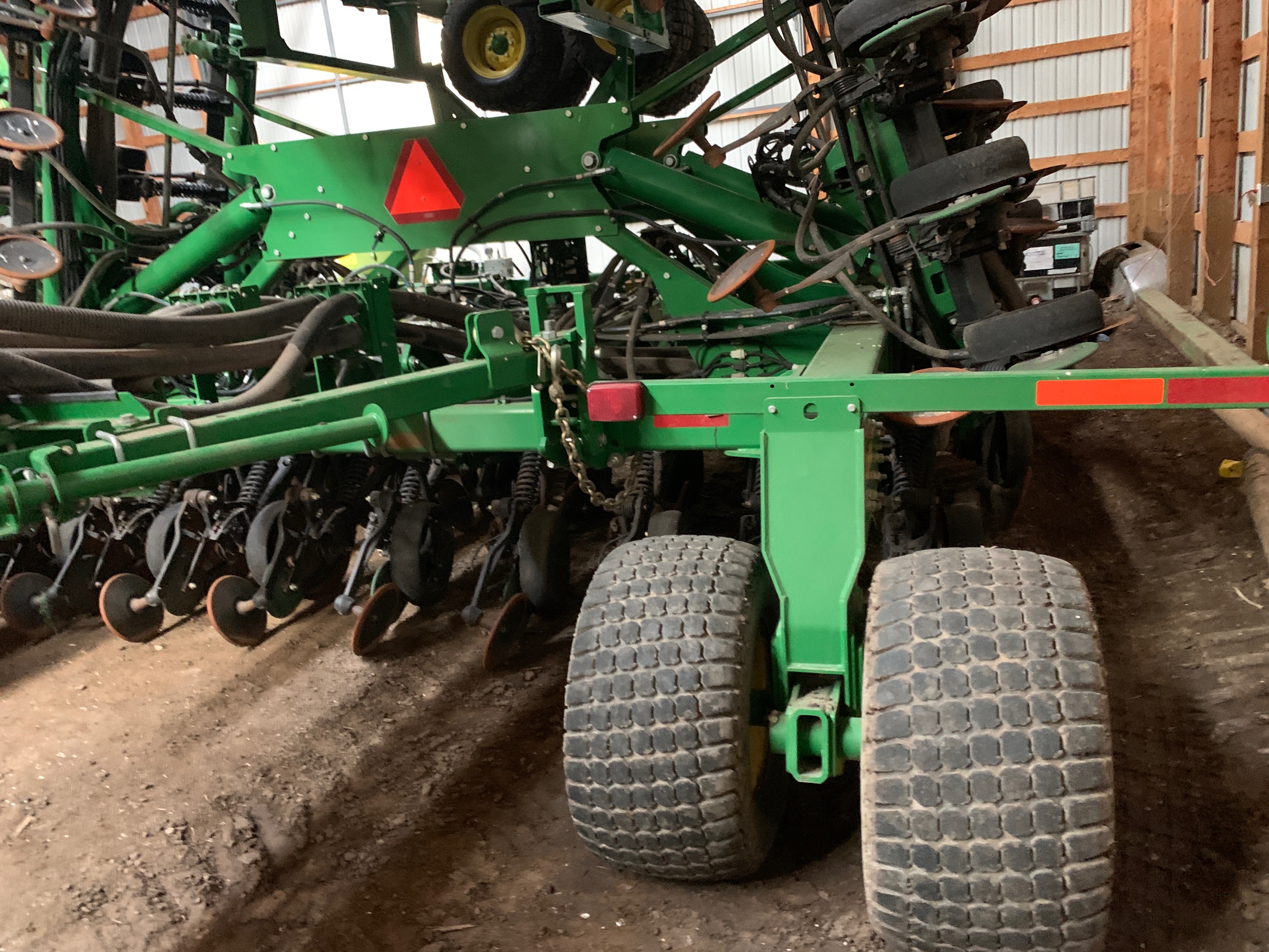 2015 John Deere 1890 Air Drill