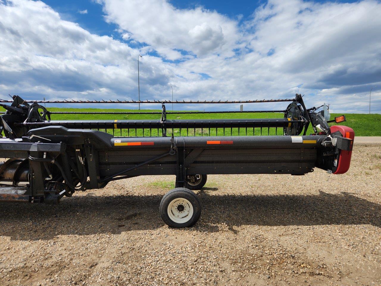 2011 Case IH 2162 Header Draper