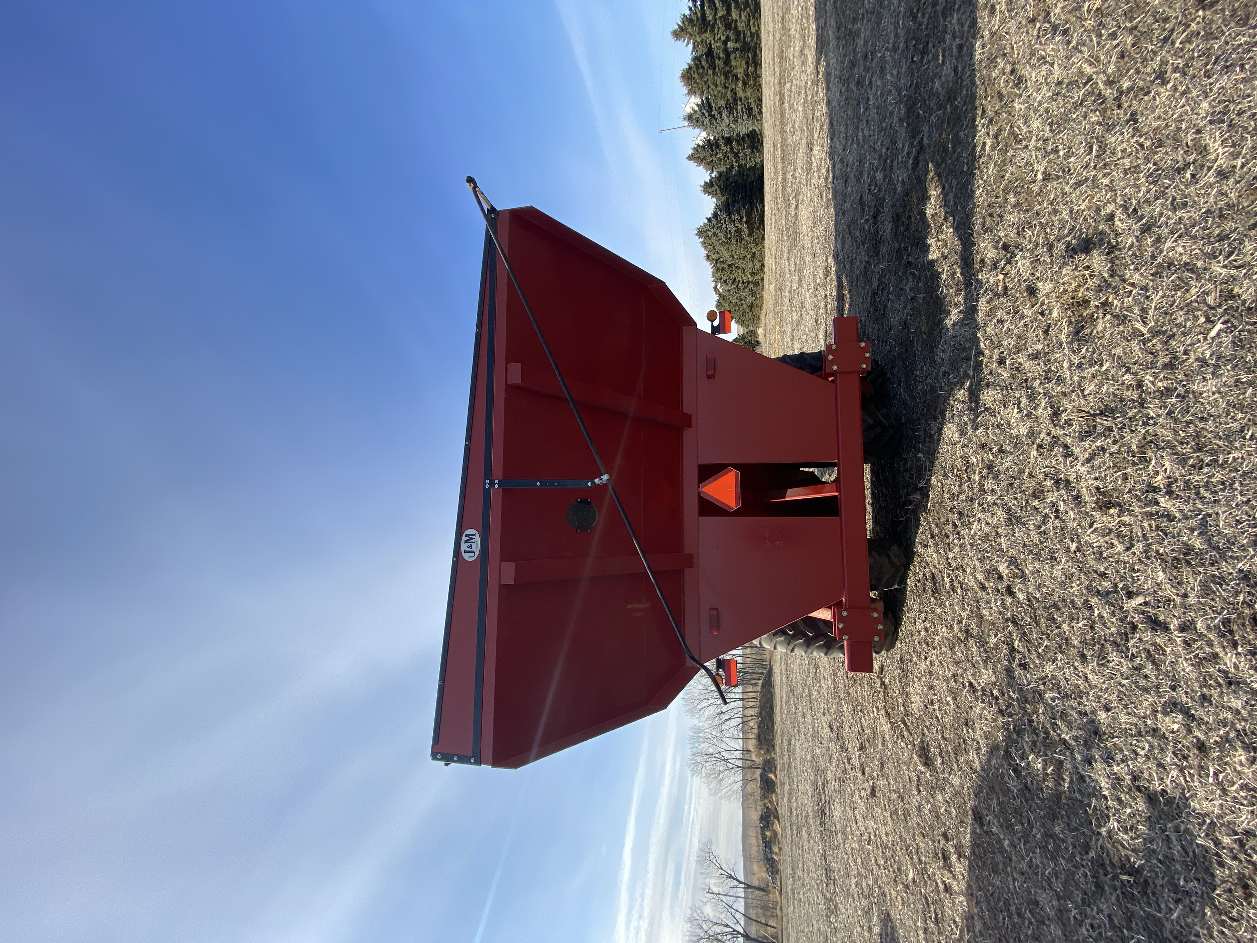 2011 J&M 1326-22D Grain Cart