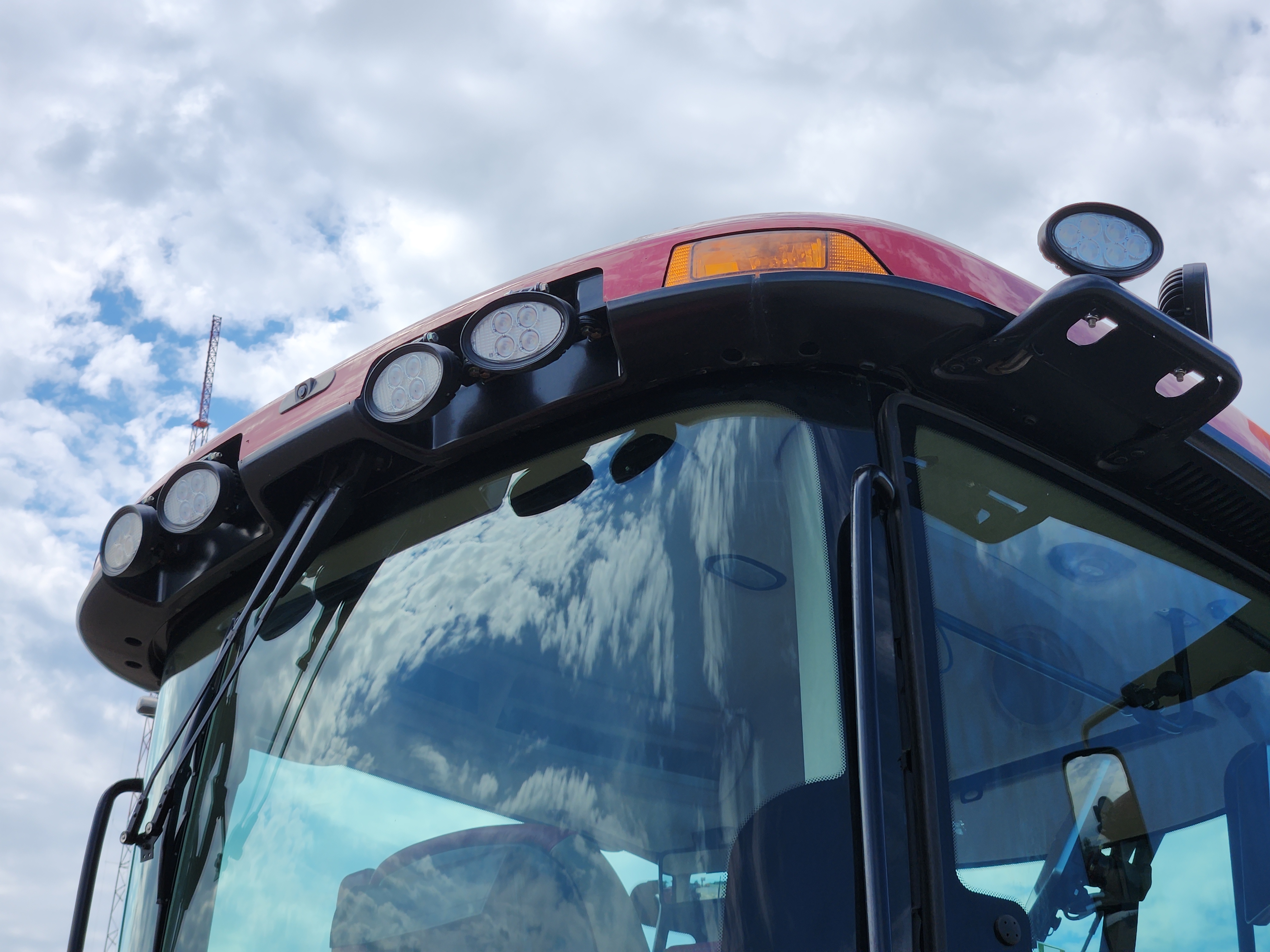 2022 Case IH STG620 Tractor