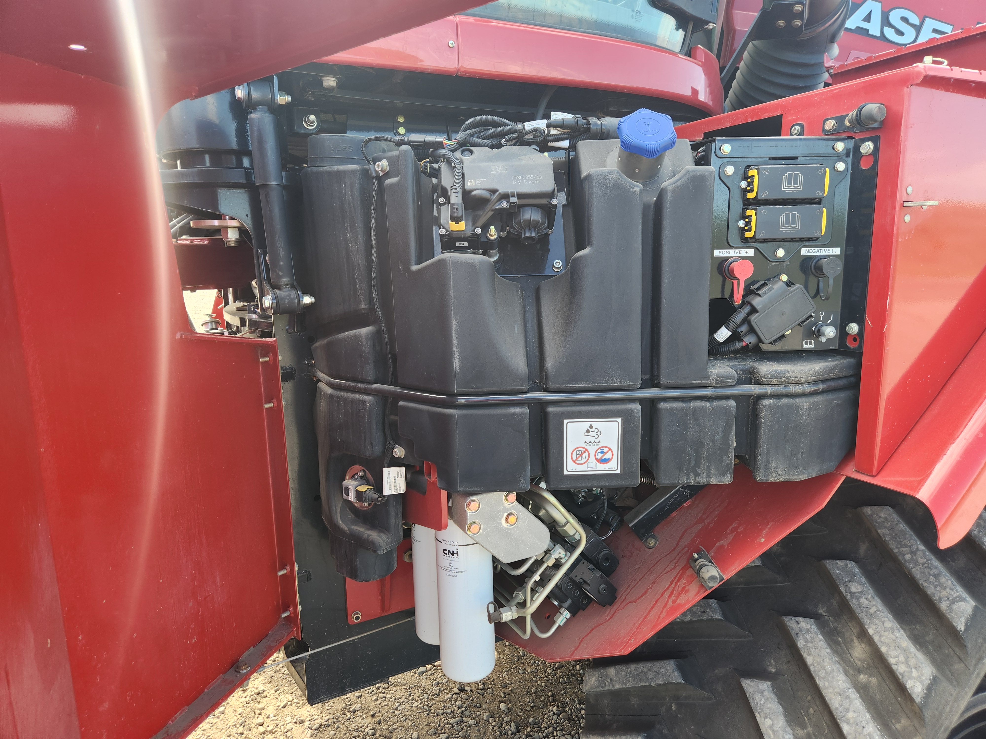 2022 Case IH STG620 Tractor